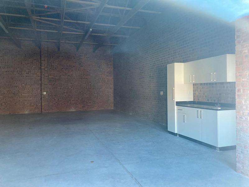 To Let Commercial Property for Rent in Fairview Eastern Cape